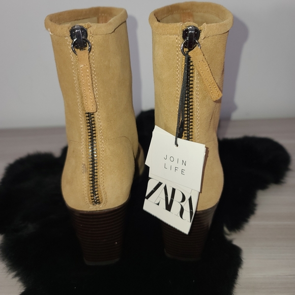 ZARA Suede Ankle Bootie NWT - Picture 5 of 7